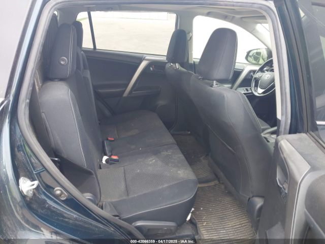 JTMRFREV9HJ716707 Toyota Rav4 Xle