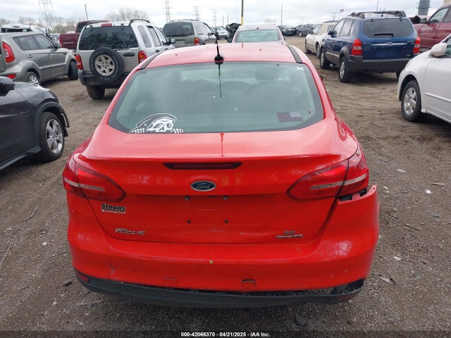 1FADP3F23GL285640 Ford FOCUS SE