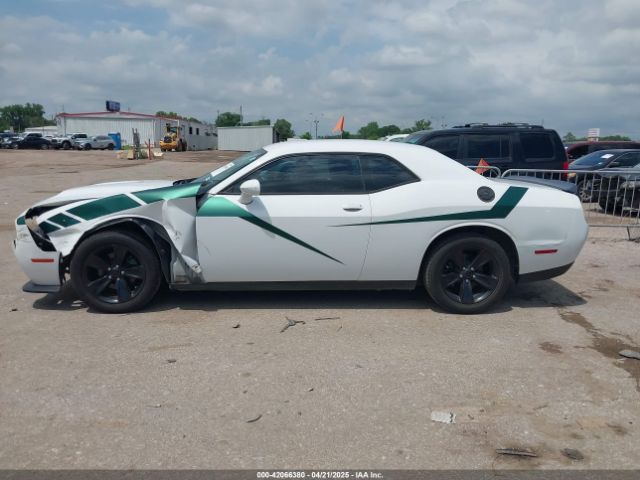 2C3CDZAG1HH578024 Dodge Challenger Sxt