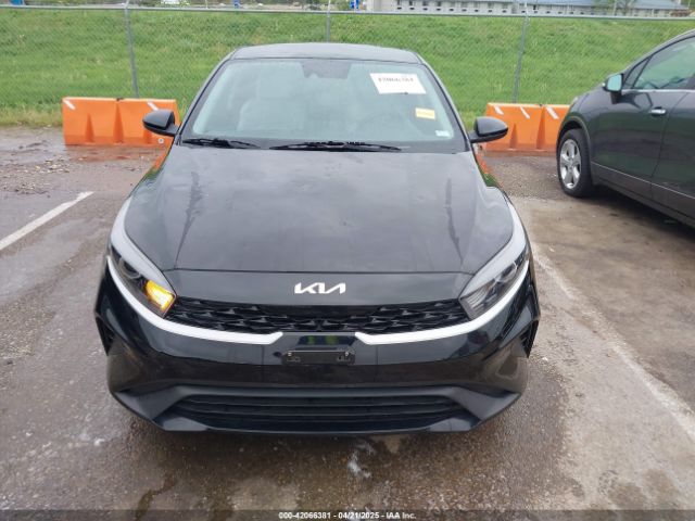 3KPF24AD4NE450309 KIA Forte Lxs