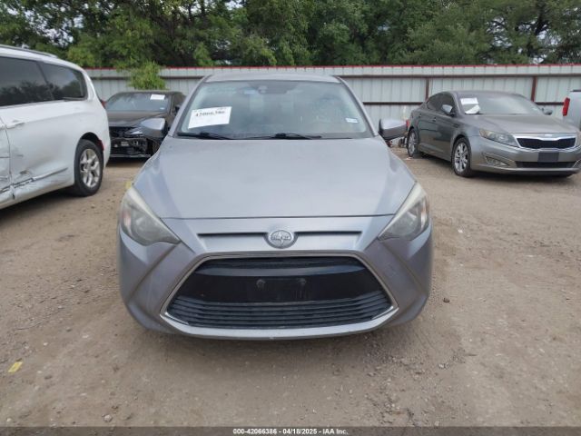 3MYDLBZV2GY104557 Scion IA