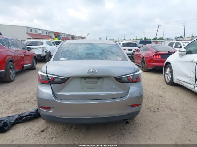 3MYDLBZV2GY104557 Scion IA