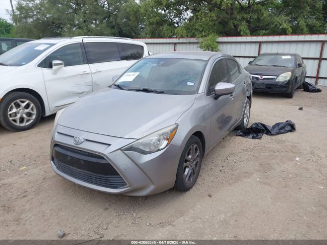 3MYDLBZV2GY104557 Scion IA