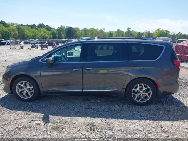 2C4RC1EG3HR643938 Chrysler Pacifica Touring-l Plus