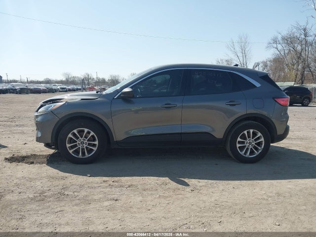 1FMCU9G61NUB79368 Ford ESCAPE SE