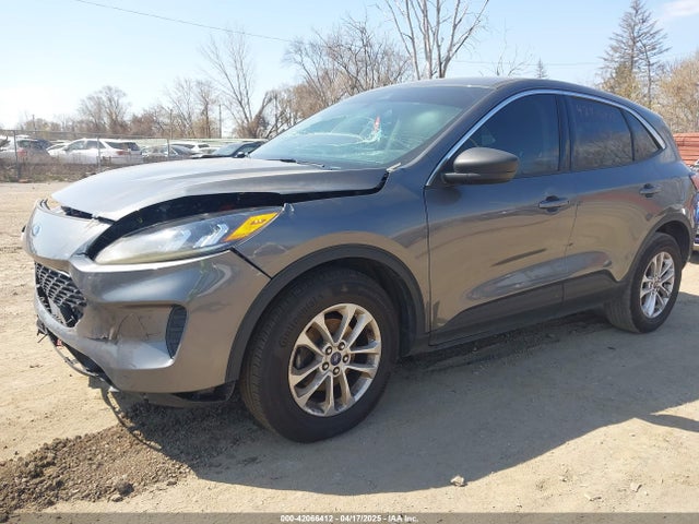 1FMCU9G61NUB79368 Ford ESCAPE SE
