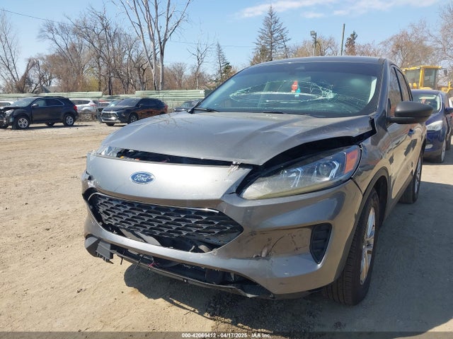 1FMCU9G61NUB79368 Ford ESCAPE SE