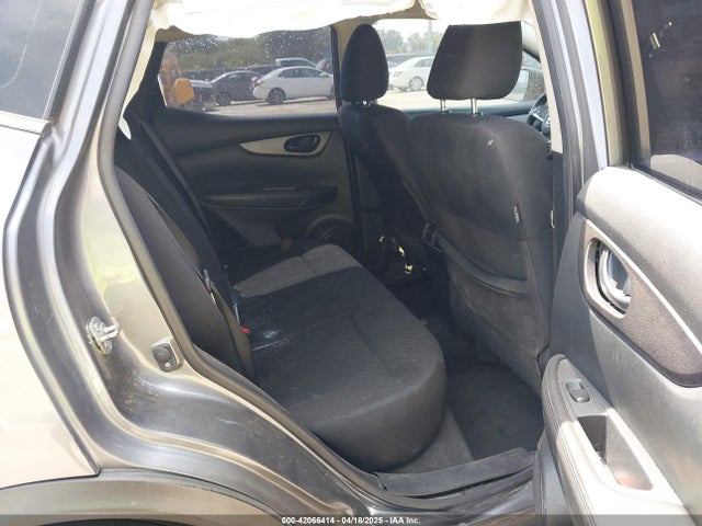 JN1BJ1CP5KW235775 Nissan 2019