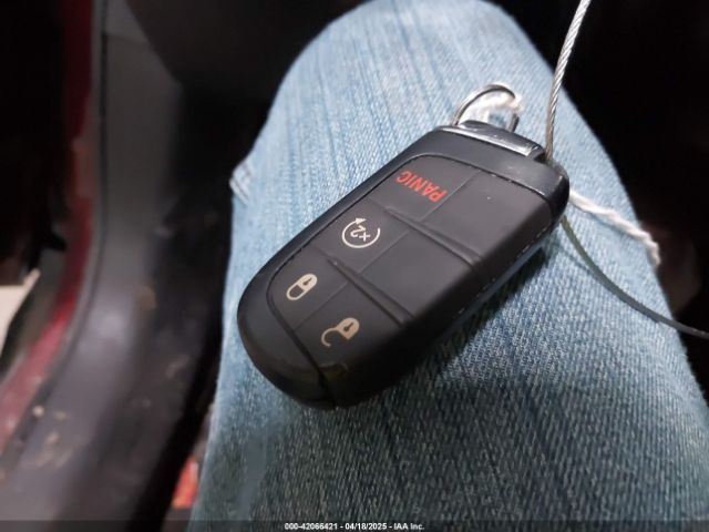 3C4NJDBB8MT547261 Jeep Compass Latitude 4x4