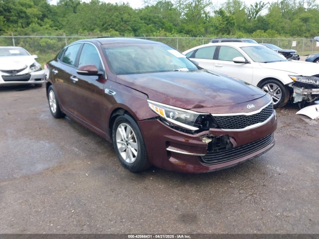 5XXGT4L32GG105361 KIA Optima Lx