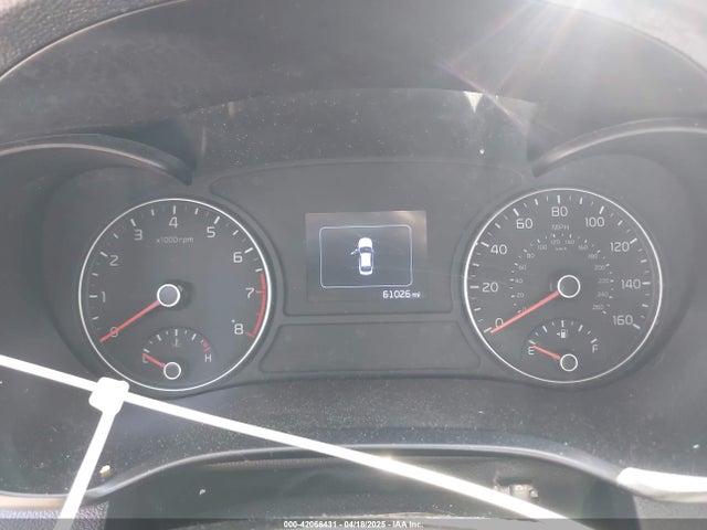 5XXGT4L32GG105361 KIA Optima Lx