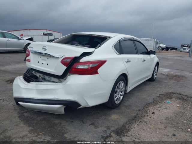 1N4AL3AP5JC214819 Nissan Altima 2.5 S