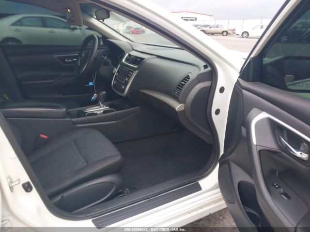 1N4AL3AP5JC214819 Nissan Altima 2.5 S