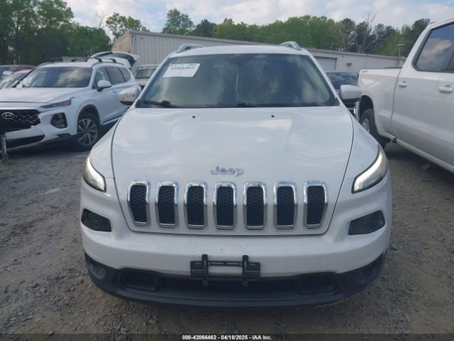 1C4PJLCB0GW355901 Jeep Cherokee Latitude
