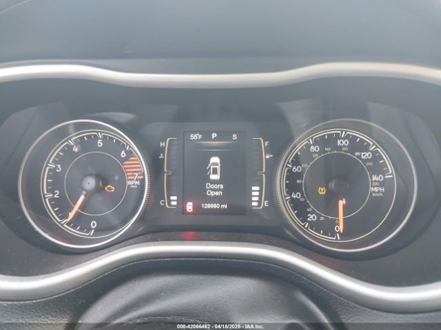 1C4PJLCB0GW355901 Jeep Cherokee Latitude