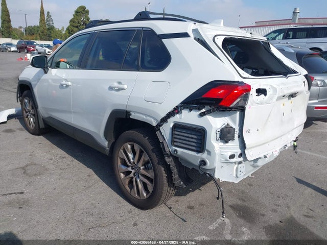 JTMC1RFV9RJ030848 Toyota Rav4 Xle Premium