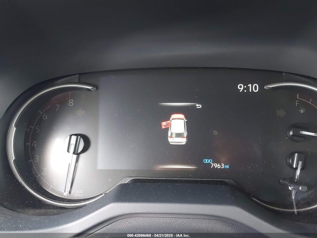 JTMC1RFV9RJ030848 Toyota Rav4 Xle Premium
