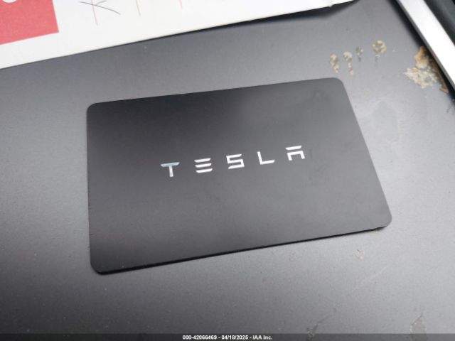 7SAYGDEDXRF035969 Tesla Model Y Long Range Dual Motor All-wheel Drive/rwd