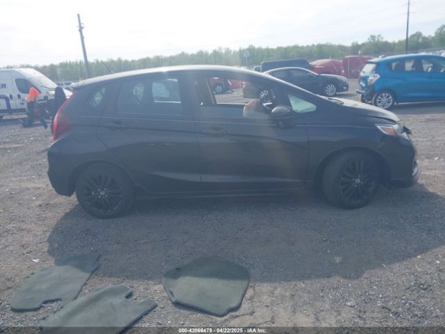 3HGGK5H69JM702137 Honda Fit Sport