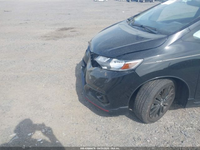 3HGGK5H69JM702137 Honda Fit Sport