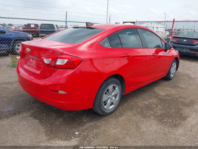 1G1BC5SMXJ7106857 Chevrolet Cruze Ls Auto