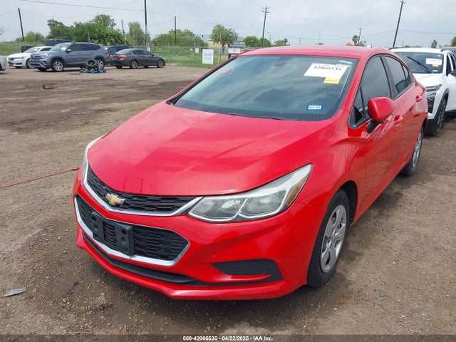 1G1BC5SMXJ7106857 Chevrolet Cruze Ls Auto