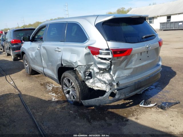 5TDZARFH5KS056957 Toyota Highlander Le