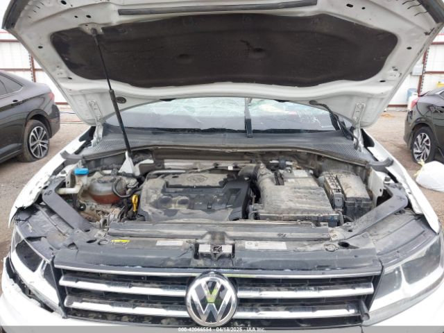 3VV2B7AX7KM142659 Volkswagen Tiguan 2.0t Se/2.0t Sel/2.0t Sel R-line/2.0t Sel R-line Black