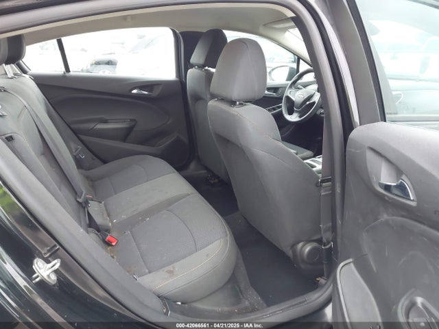 1G1BC5SM1H7114453 Chevrolet Cruze Ls Auto