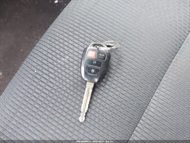 4T1BF1FK4HU323862 Toyota CAMRY SE
