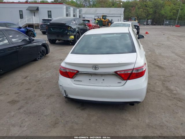4T1BF1FK4HU323862 Toyota CAMRY SE