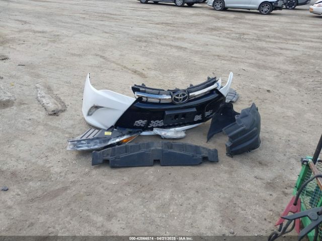 4T1BF1FK4HU323862 Toyota CAMRY SE