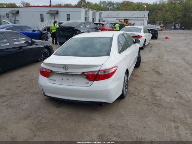 4T1BF1FK4HU323862 Toyota CAMRY SE