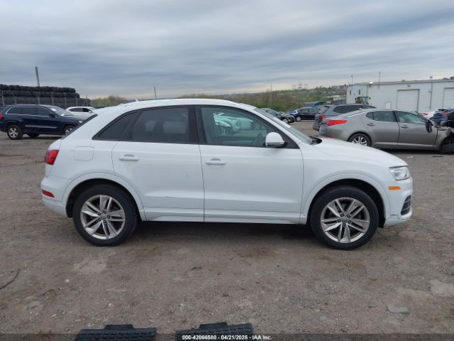 WA1ECCFS7HR007729 Audi Q3 2.0t Premium