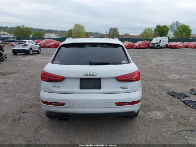 WA1ECCFS7HR007729 Audi Q3 2.0t Premium