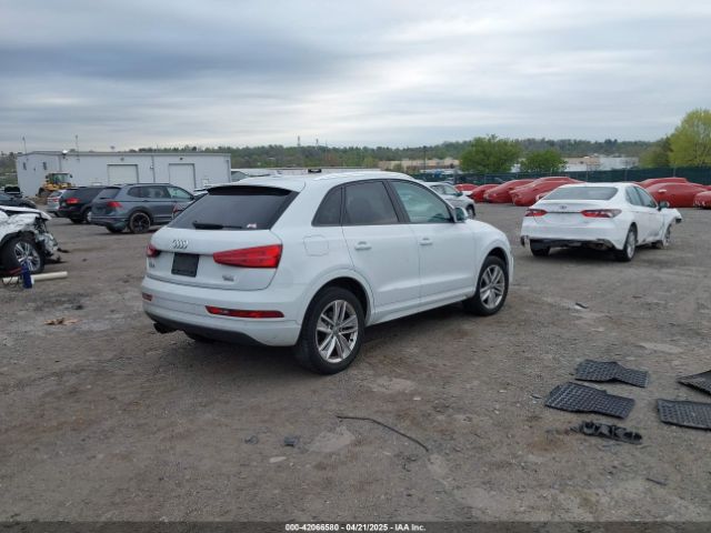 WA1ECCFS7HR007729 Audi Q3 2.0t Premium