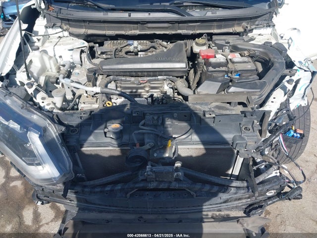 JN8AT2MT4KW255007 Nissan ROGUE SV