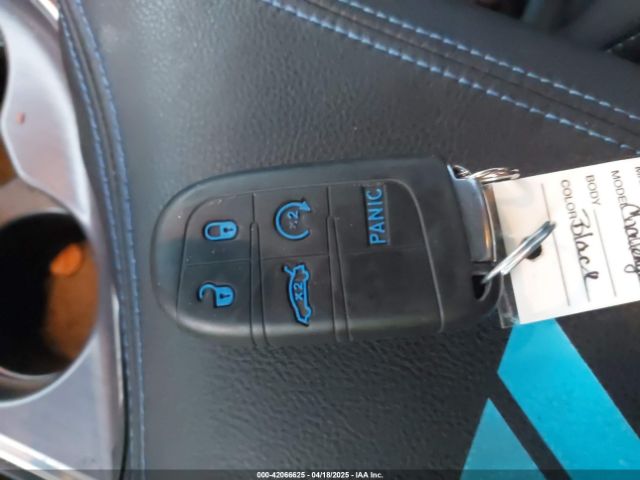 2C3CDZAG5HH610862 Dodge Challenger Sxt Plus