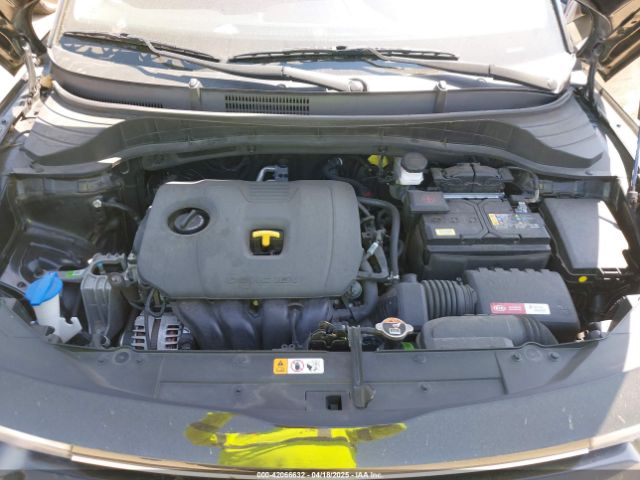 KNDJ23AU6N7178009 KIA SOUL LX