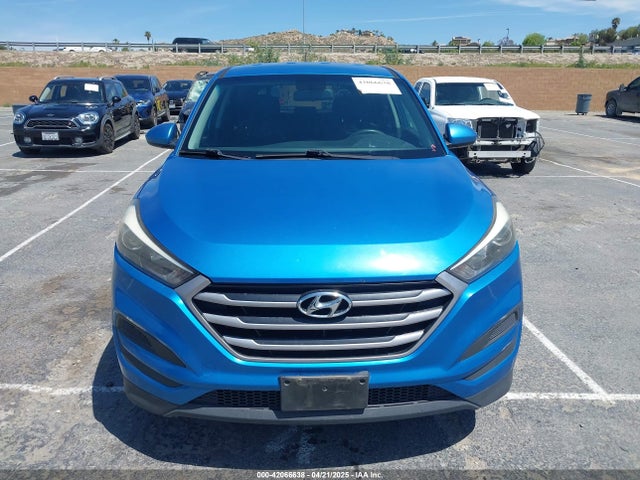 KM8J23A42HU423096 Hyundai TUCSON SE
