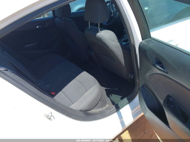 1G1BE5SM8H7151056 Chevrolet Cruze Lt Auto