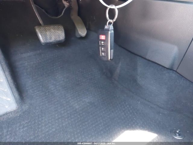 5YFBURHE6HP699251 Toyota Corolla Xse