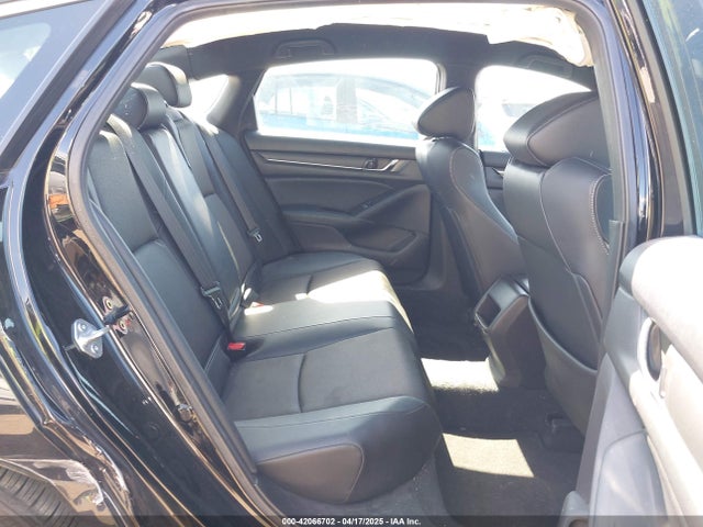 1HGCV3F23NA015152 Honda lfb2