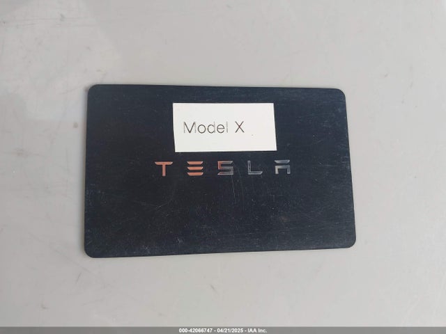 2023 TESLA MODEL X 7SAXCBE52PF416278 Photo 10