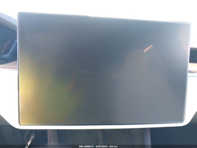 2023 TESLA MODEL X 7SAXCBE52PF416278 Photo 6