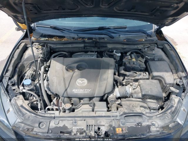 3MZBN1V32JM208914 Mazda Mazda3 Touring