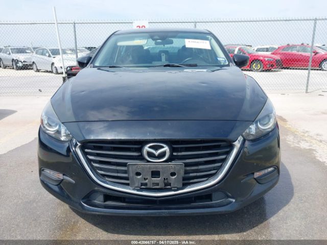 3MZBN1V32JM208914 Mazda Mazda3 Touring