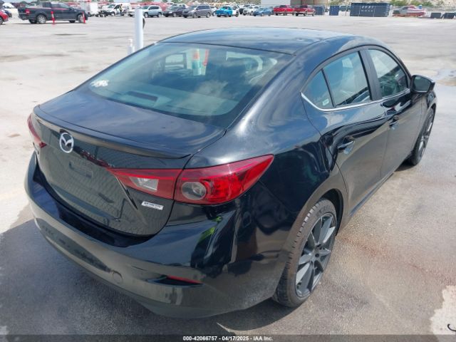 3MZBN1V32JM208914 Mazda Mazda3 Touring
