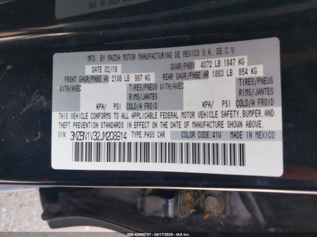 3MZBN1V32JM208914 Mazda Mazda3 Touring