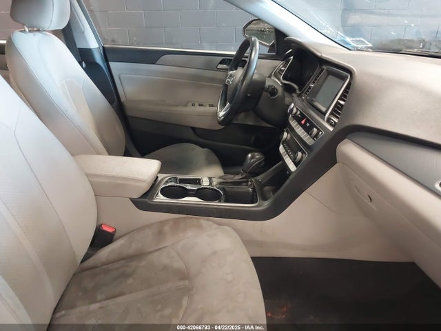 5NPE34AF0KH774309 Hyundai SONATA SEL